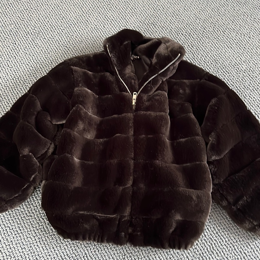 Flowers by Zoe girls faux fur zip up jackets size 6